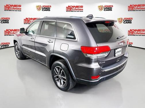 Granite Crystal Clearcoat Metallic 2018 Jeep Grand Cherokee Limited