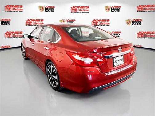 2016 Nissan Altima 2.5 SR