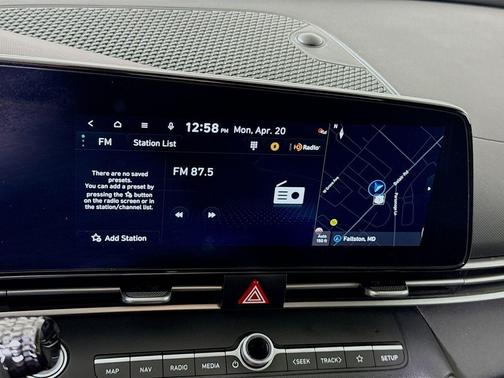 Phantom Black 2023 Hyundai ELANTRA SEL