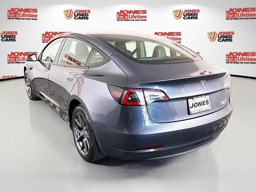 Gray 2022 Tesla Model 3 Long Range