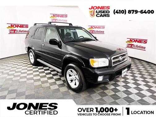 2002 Nissan Pathfinder LE