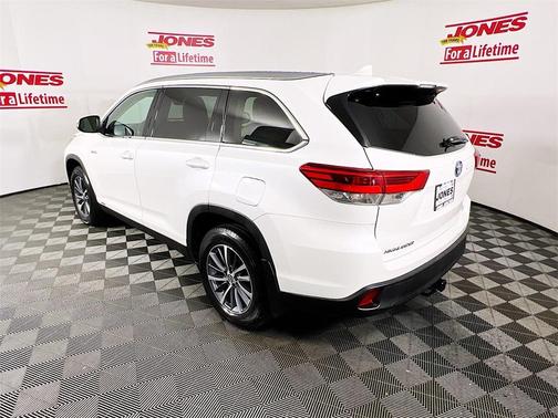 2019 Toyota Highlander Hybrid XLE