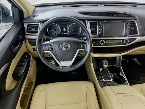 2019 Toyota Highlander Hybrid XLE