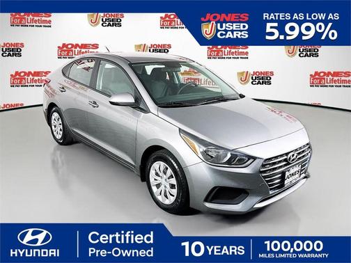 Gray 2022 Hyundai Accent SE