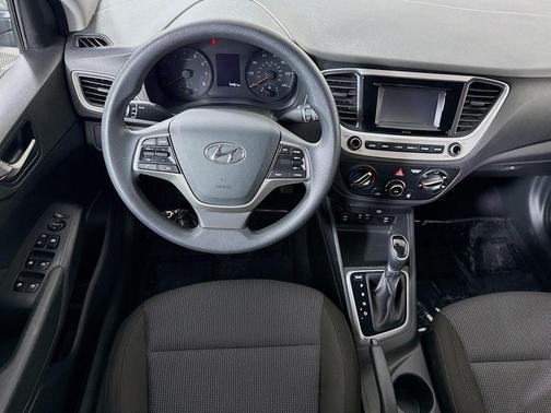 Gray 2022 Hyundai Accent SE