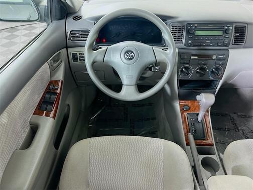 2006 Toyota Corolla LE