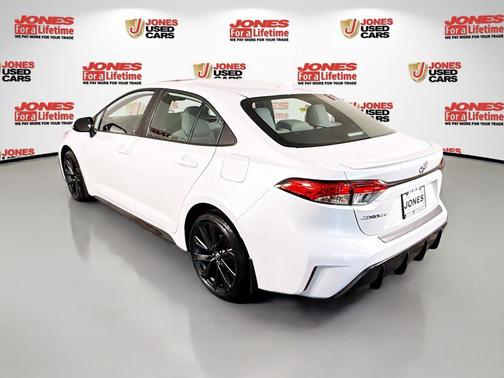 White 2023 Toyota Corolla SE