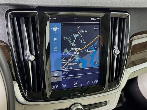 2017 Volvo S90 T6 Momentum