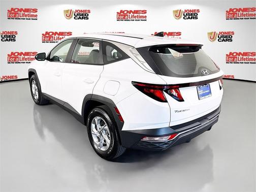 2024 Hyundai TUCSON SE
