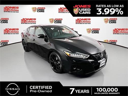2022 Nissan Maxima SR