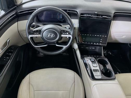 Gray 2024 Hyundai TUCSON Limited