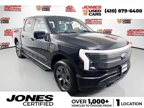 Agate Black Metallic 2023 Ford F-150 Lightning LARIAT