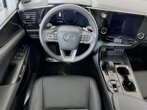 2022 Lexus NX 250 Base