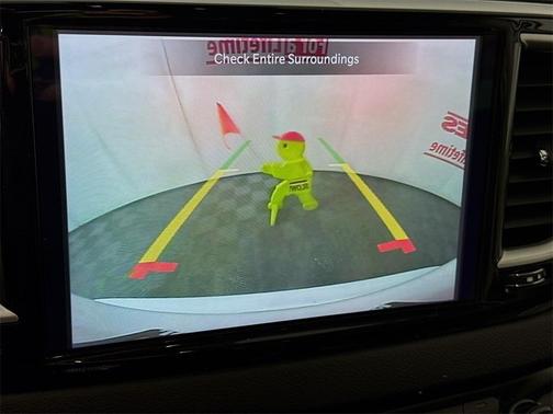 2023 Chrysler Pacifica Touring-L