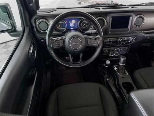 2021 Jeep Gladiator Sport