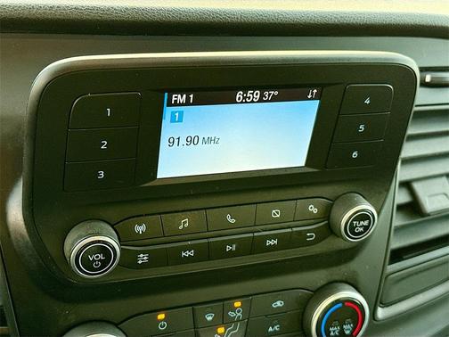 2022 Ford Transit-250 Base