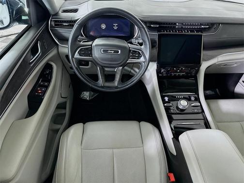 2023 Jeep Grand Cherokee L Overland