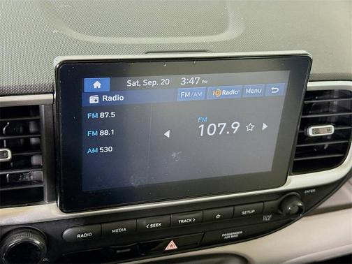 2024 Hyundai VENUE SEL