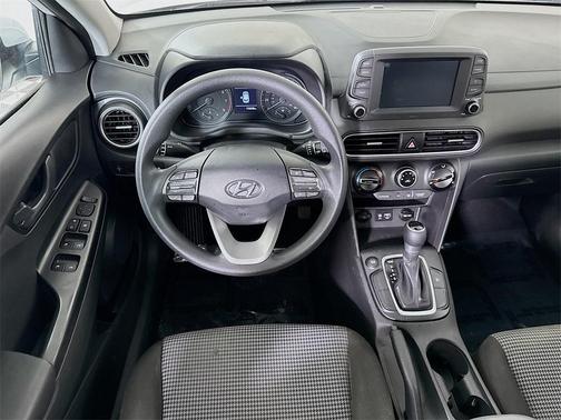 2020 Hyundai KONA SE