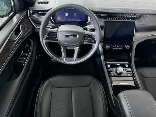 2023 Jeep Grand Cherokee L Overland