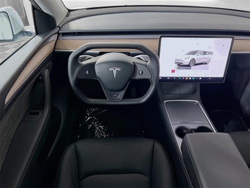 2024 Tesla Model Y Base
