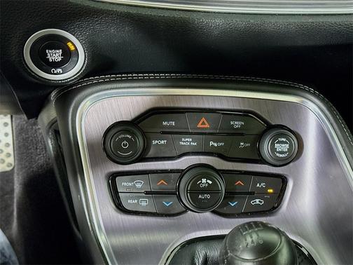 2017 Dodge Challenger R/T 392