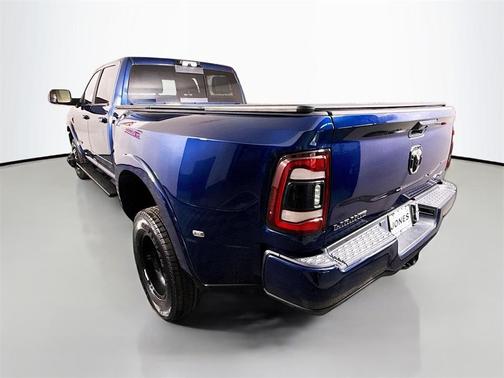 2022 RAM 3500 Laramie