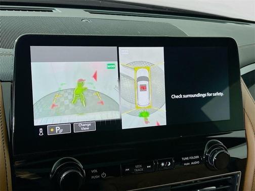 2024 INFINITI QX80 SENSORY