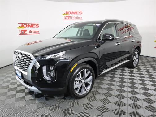 Photo 2 of 35 of 2021 Hyundai Palisade SEL