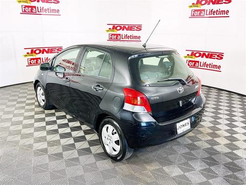 2011 Toyota Yaris Base