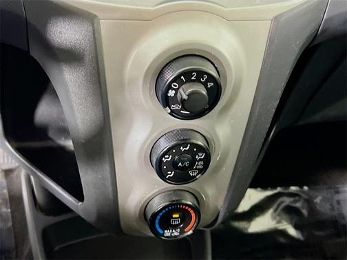 2011 Toyota Yaris Base
