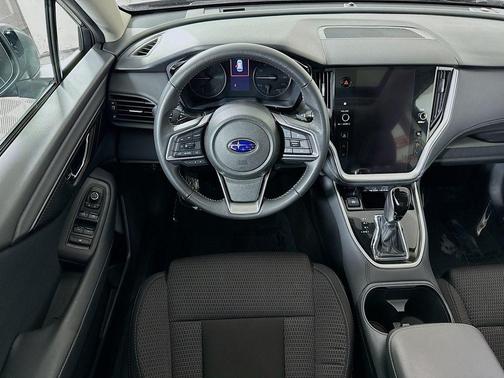 Crystal Black Silica 2025 Subaru Outback Premium