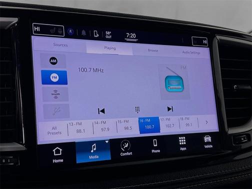 2022 Chrysler Pacifica Hybrid Touring L