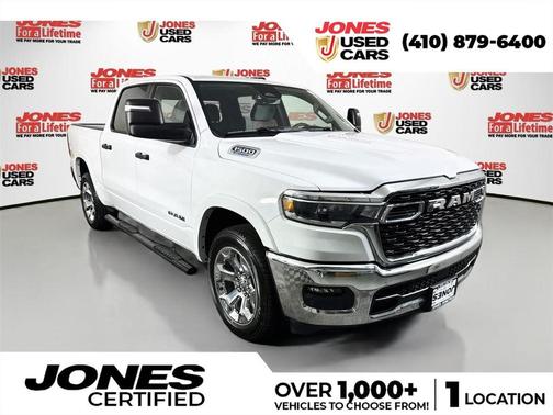 Bright White Clearcoat 2025 RAM 1500 Big Horn/Lone Star