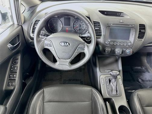 2016 Kia Forte EX