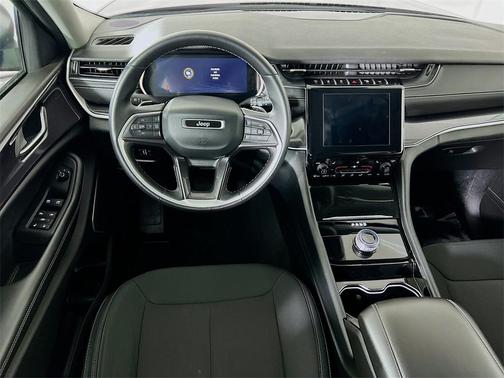 2021 Jeep Grand Cherokee L Laredo