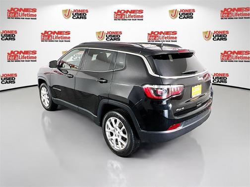 2023 Jeep Compass Latitude Lux
