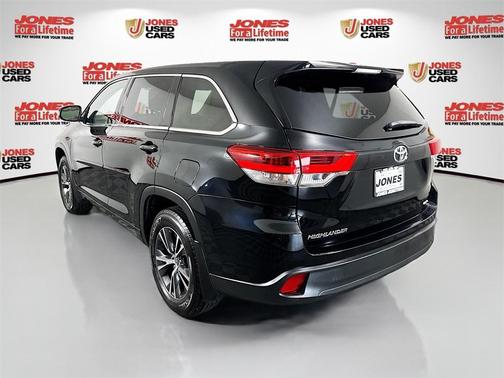 2018 Toyota Highlander LE