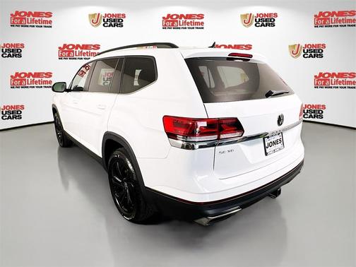 2022 Volkswagen Atlas 3.6L SE w/Technology