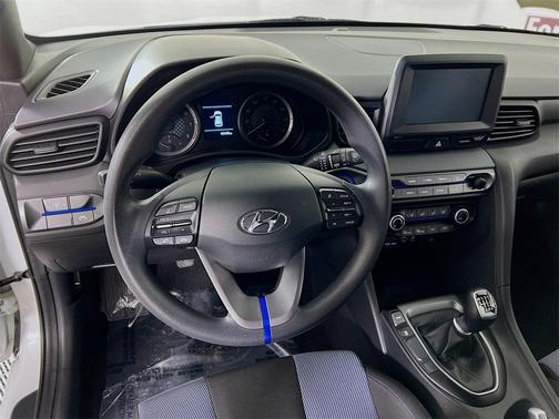 2020 Hyundai Veloster 2.0