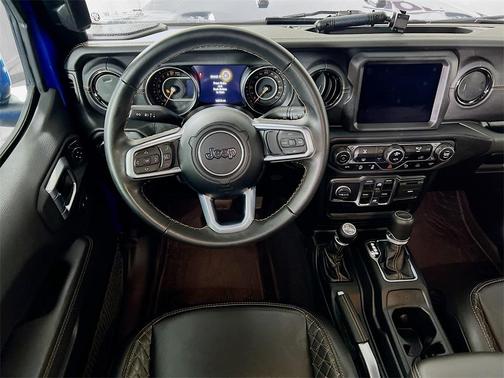 2022 Jeep Gladiator Overland