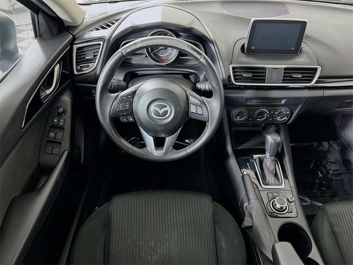 2016 Mazda Mazda3 i Touring