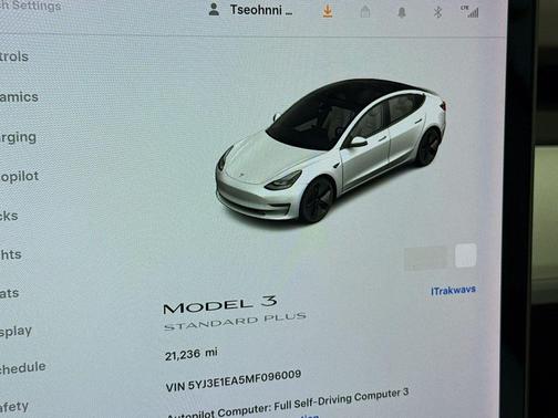 White 2021 Tesla Model 3 Standard Range Plus