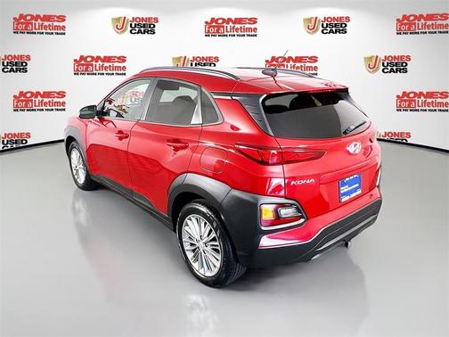 2021 Hyundai KONA SEL