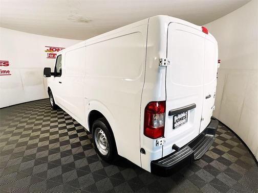 2018 Nissan NV Cargo NV1500 S V6
