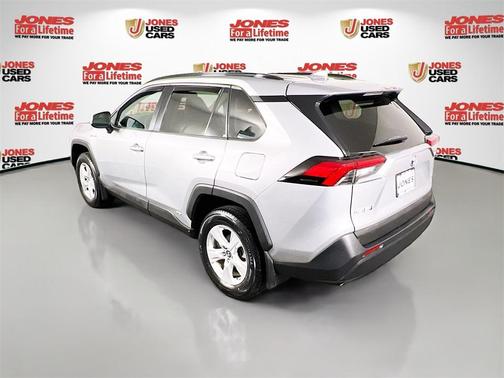 2019 Toyota RAV4 Hybrid XLE