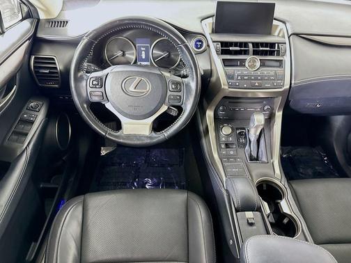 2017 Lexus NX 300h Base
