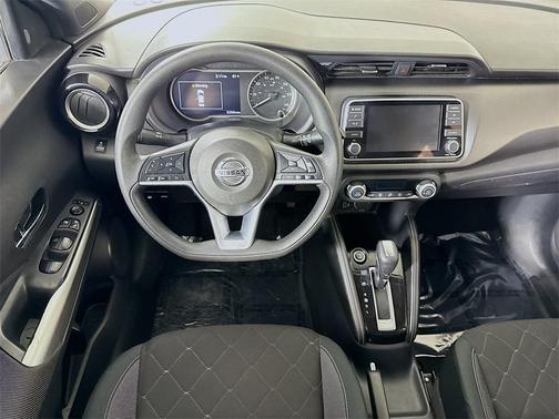 2019 Nissan Kicks SV