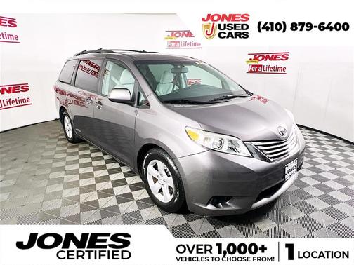 2017 Toyota Sienna LE