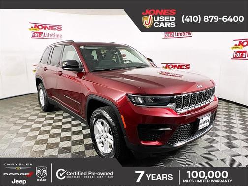 2022 Jeep Grand Cherokee Laredo